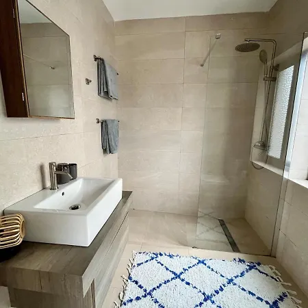 Maison Coucou - Charming Little House Apartamento *