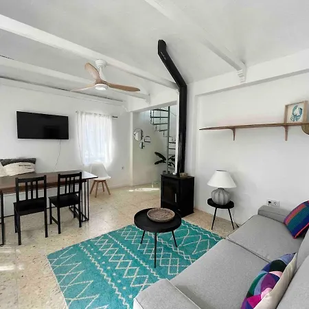 Maison Coucou - Charming Little House *